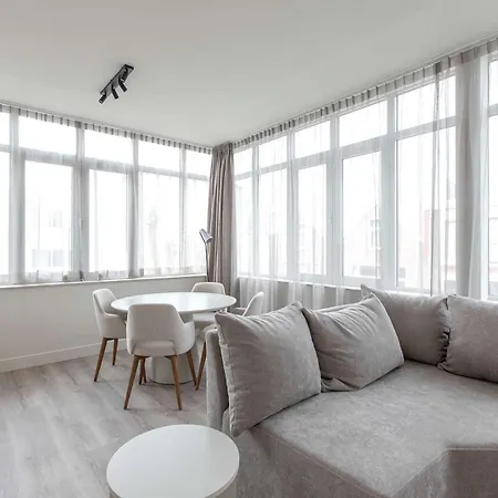 Modern 1br In Centre *
