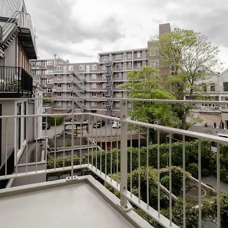 Modern 1br In Centre