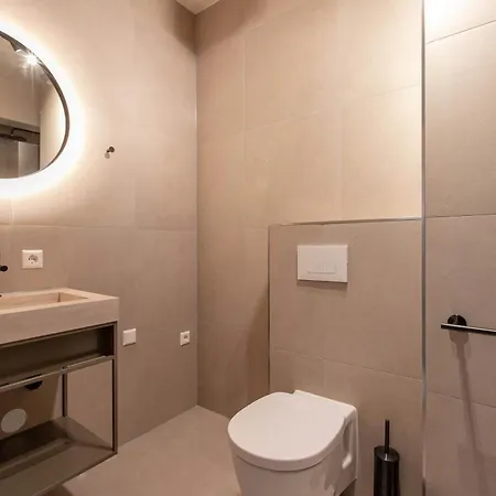 Appartamento Modern 1br In Centre